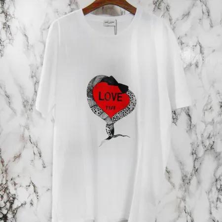 イブサンローラン Tシャツ