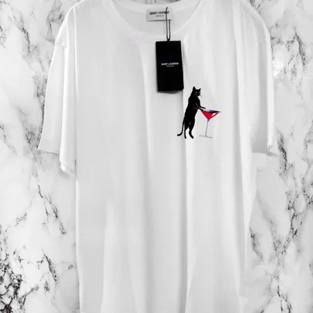 イブサンローラン Tシャツ