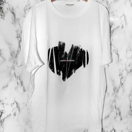 イブサンローラン Tシャツ