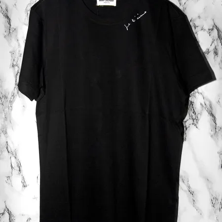 イブサンローラン Tシャツ