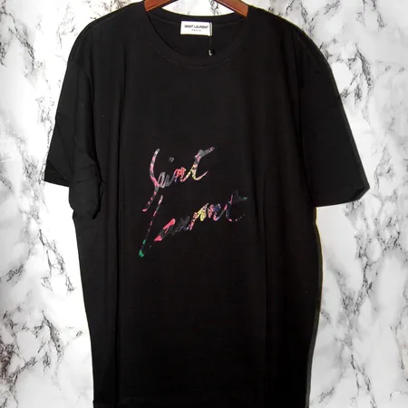 イブサンローラン Tシャツ