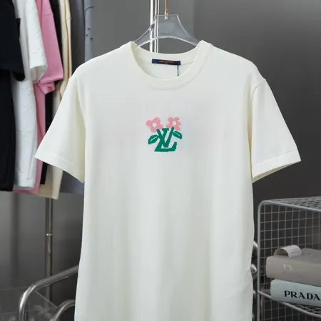 ルイヴィトン Tシャツ
