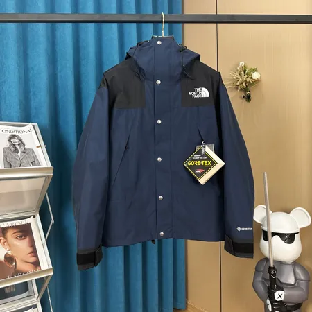 ノースフェイス ダウンジャケット