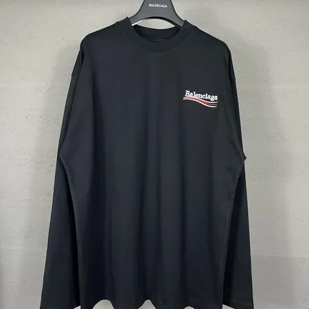 バレンシアガ パーカー