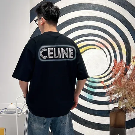 セリーヌ Tシャツ