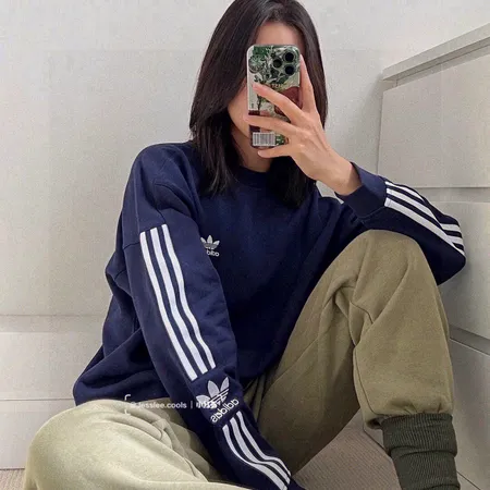 アディダス パーカー