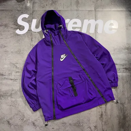 ナイキ パーカー