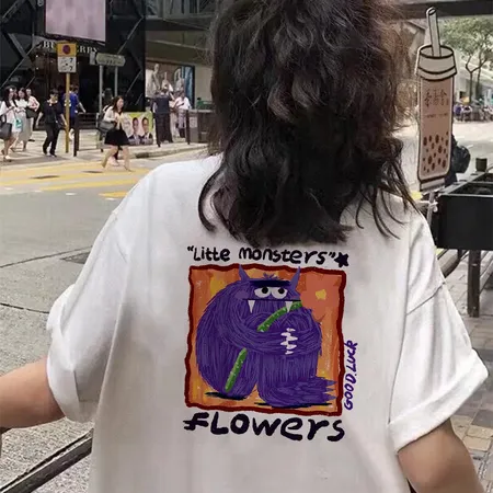 アディダス Tシャツ