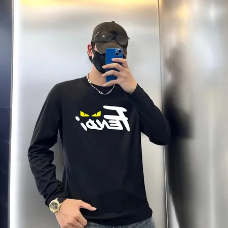 フェンディ Tシャツ