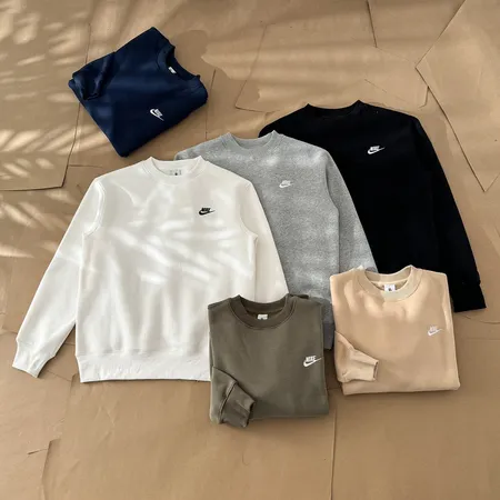 ナイキ パーカー