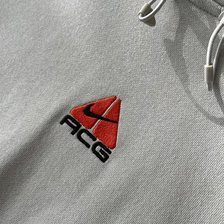 ナイキ パーカー