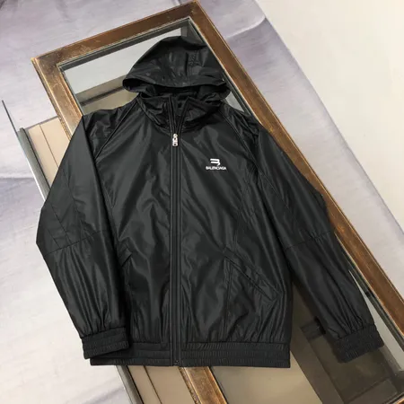 バレンシアガ ジャケット