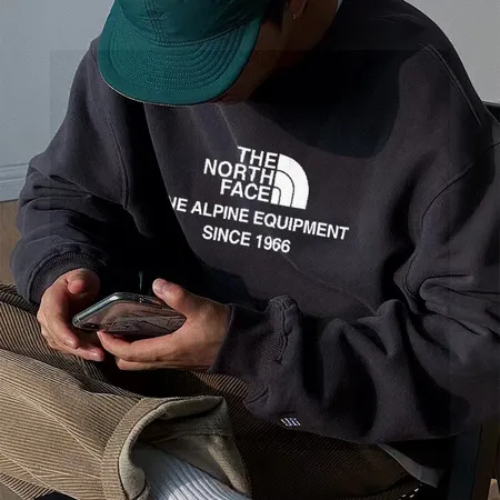 ノースフェイス パーカー