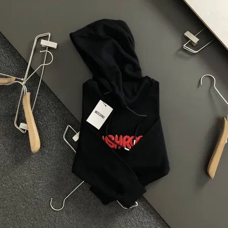 モスキーノ パーカー