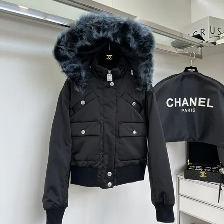 シャネル ダウンジャケット