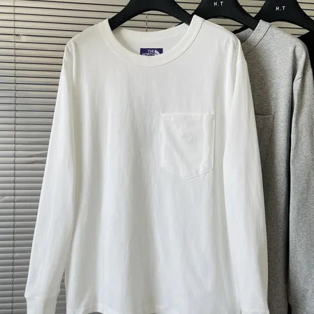 ノースフェイス パーカー