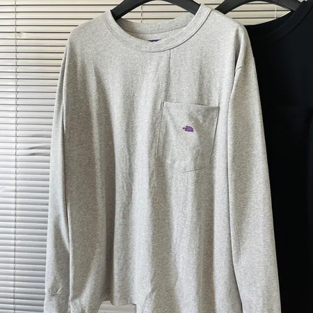 ノースフェイス パーカー