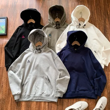 ナイキ パーカー