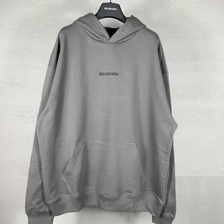 バレンシアガ パーカー