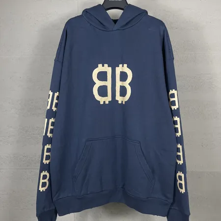 バレンシアガ パーカー