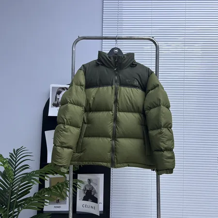 ノースフェイス ダウンジャケット