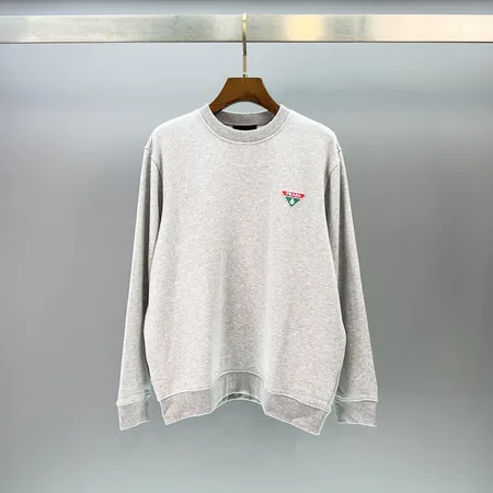 プラダ パーカー