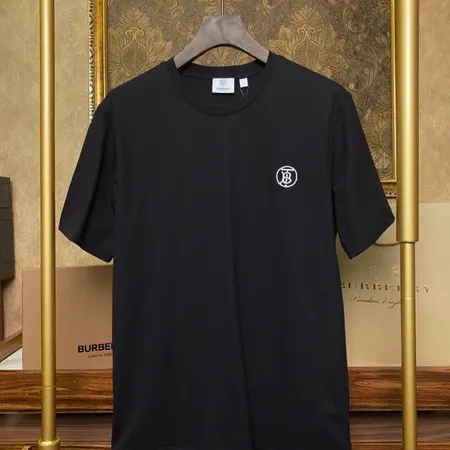 バーバリー ス Tシャツ