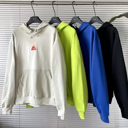 ナイキ パーカー