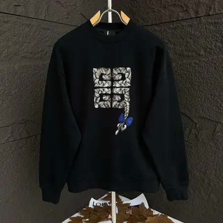 ジバンシィ パーカー