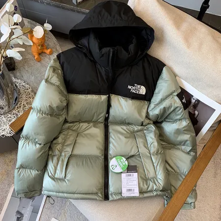 ノースフェイス ダウンジャケット