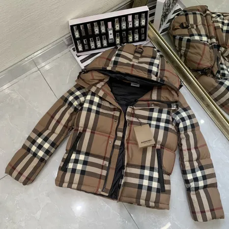 バーバリー ス ダウンジャケット
