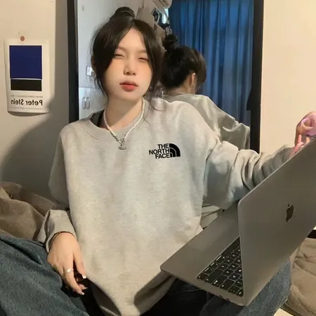 ノースフェイス パーカー