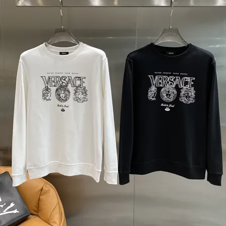 ヴェルサーチ パーカー