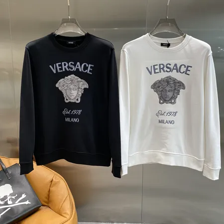 ヴェルサーチ パーカー