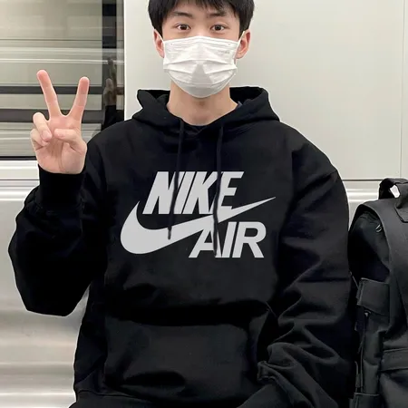 ナイキ パーカー