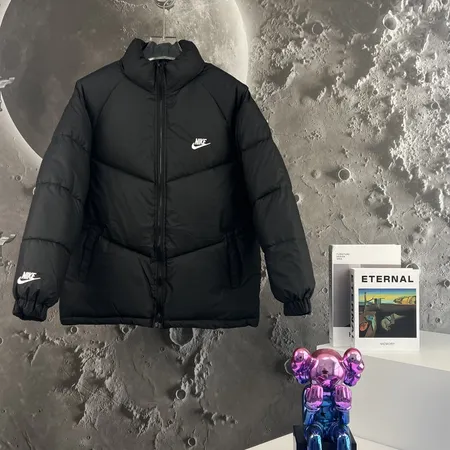 ナイキ ダウンジャケット