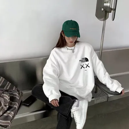 ノースフェイス パーカー