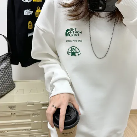 ノースフェイス パーカー