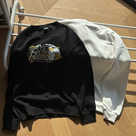ノースフェイス パーカー