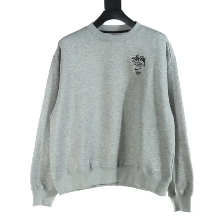 ナイキ パーカー