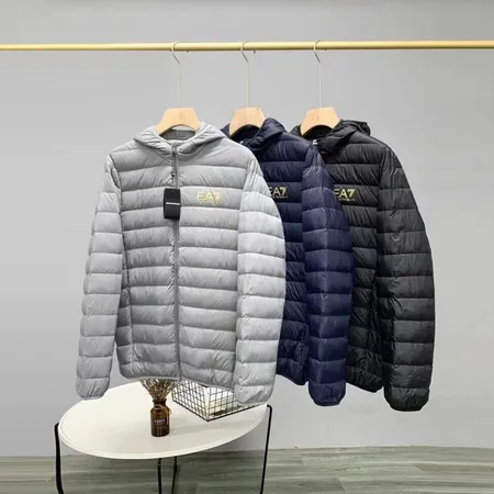 ヴァレンティノ ダウンジャケット