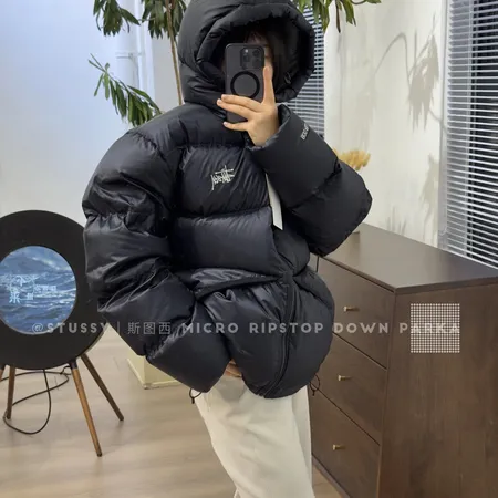 ステューシー ダウンジャケット
