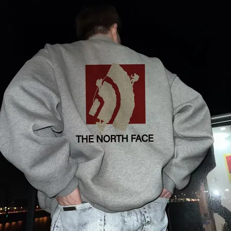 ノースフェイス パーカー