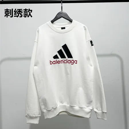 アディダス パーカー