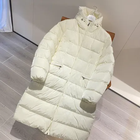 モンクレール ダウンジャケット