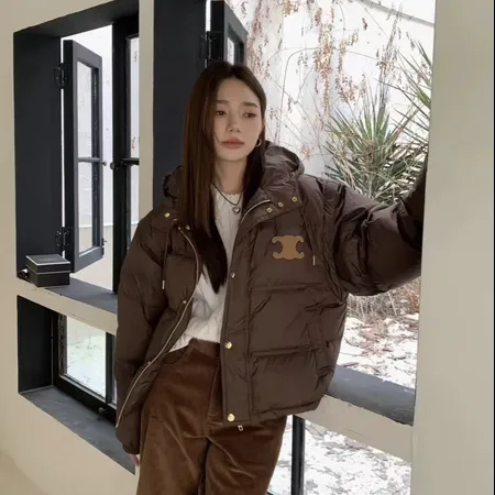 セリーヌ ダウンジャケット