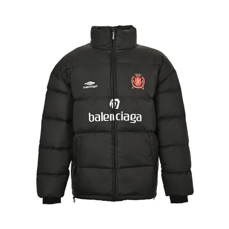 バレンシアガ ダウンジャケット