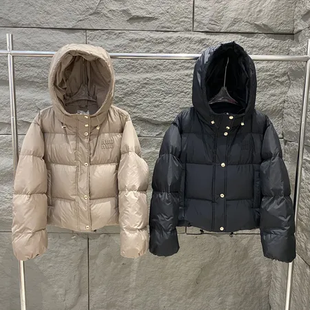 ミュウミュウ ダウンジャケット