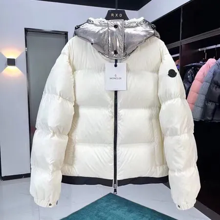 モンクレール ダウンジャケット