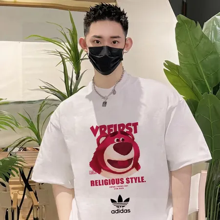 アディダス Tシャツ